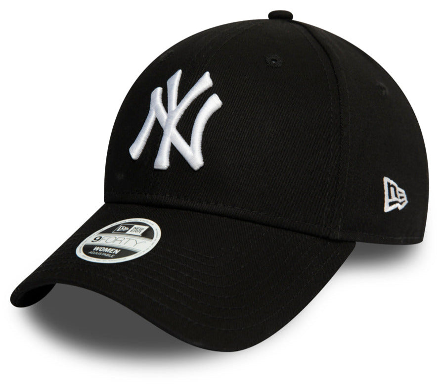 New York Yankees New Era 9Forty Essential Black Baseball Cap for Women - Stylish Adjustable Snapback Hat for Baseball Fans, Streetwear & Casual Outfits