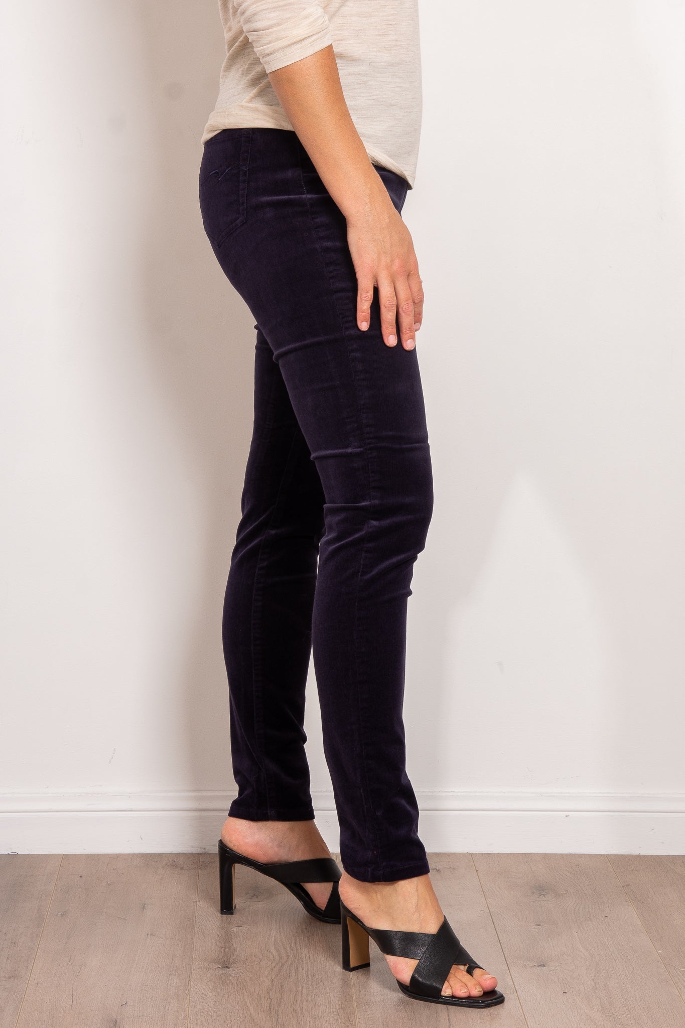 Vassalli Women's Fine Skinny Corduroy Pull On Pants - Stretch Comfort Fit High Waisted Trousers for Work, Office & Casual Wear