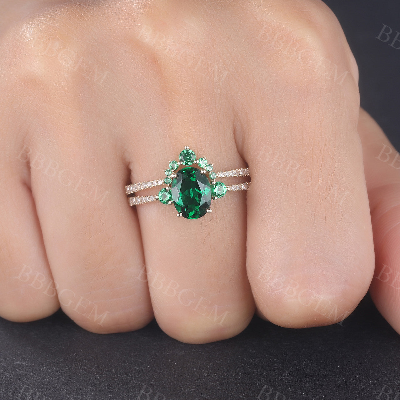 Vintage Emerald Bridal Ring Set - 14K Yellow Gold Three Stone Oval Cut Emerald Engagement Ring for Women - Perfect for Weddings, Anniversaries & Special Occasions