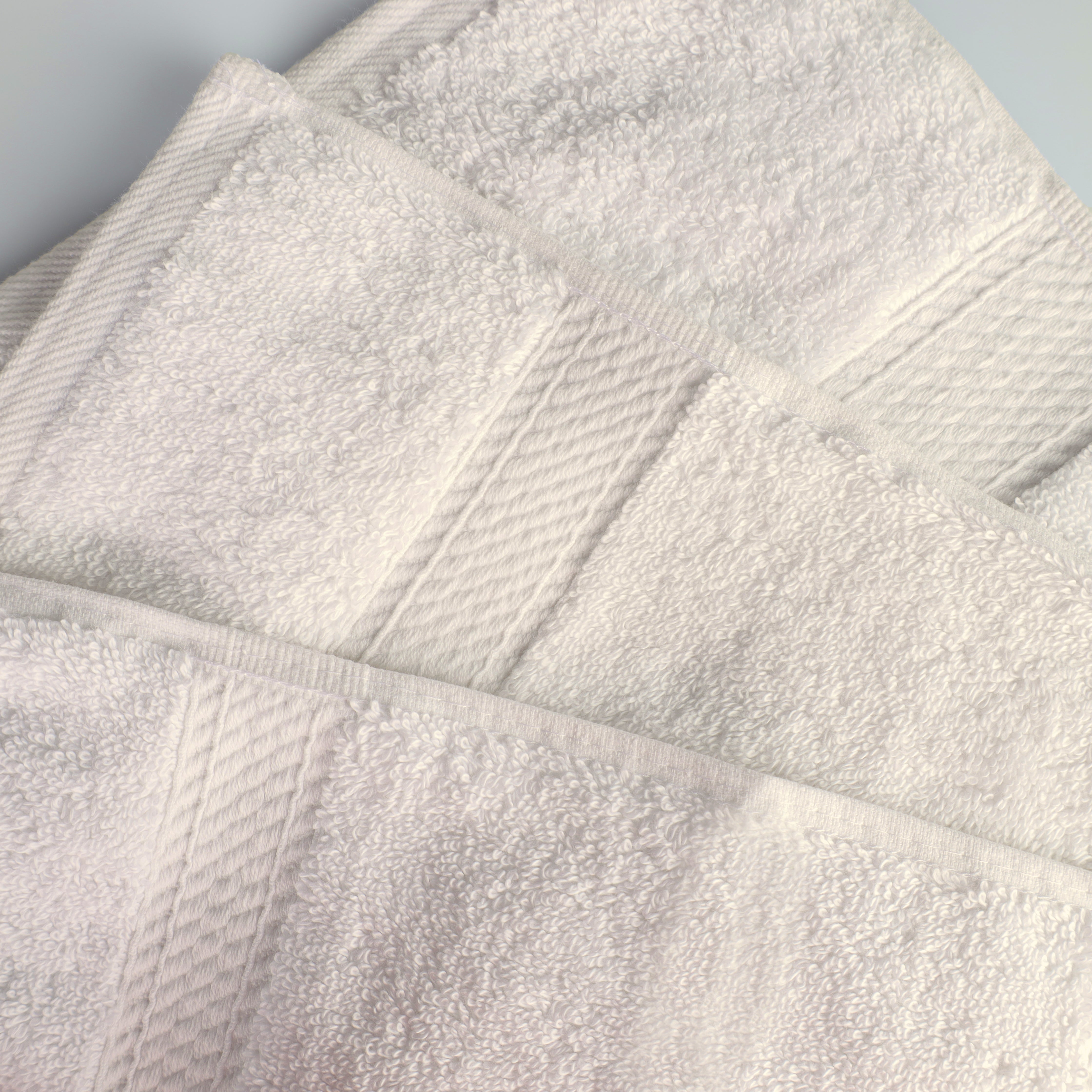 Premium 4-Piece Egyptian Cotton Bath Towel Set - Ultra Soft, Heavyweight & Plush Pile for Spa-Like Luxury at Home | Perfect for Bath, Beach & Guest Use