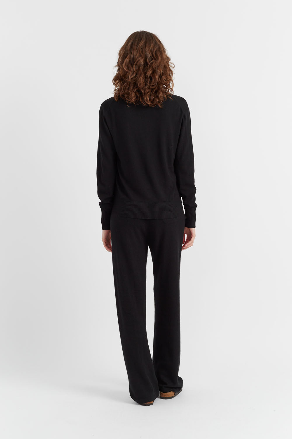 Premium Black Pure Merino Wool Cardigan for Women & Men - Soft & Warm Winter Sweater for Office, Travel & Casual Wear