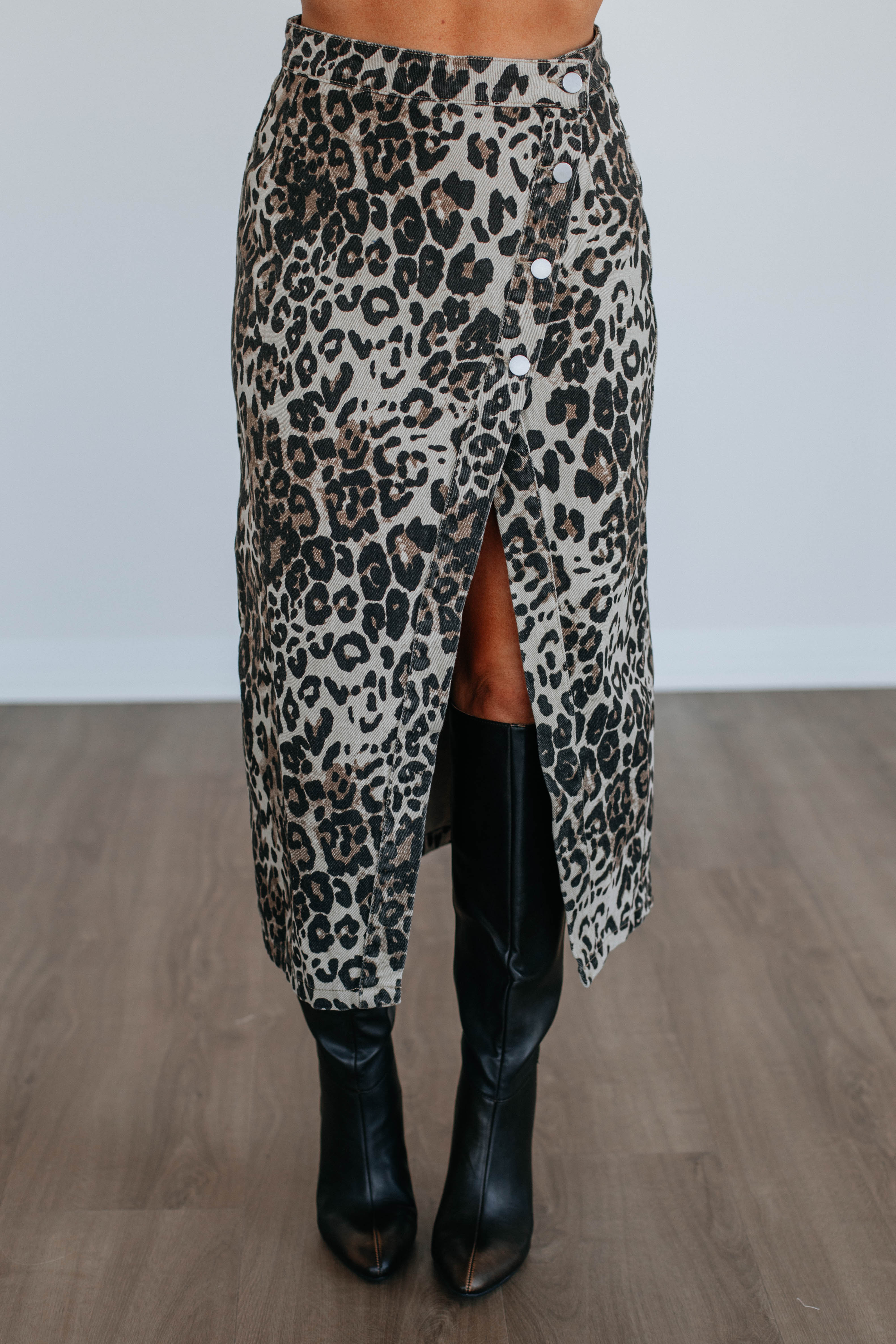 Crosby Denim Jacket & Jeans Set - Trendy Leopard Print Outfit for Women | Casual Streetwear, Date Night & Fall Fashion