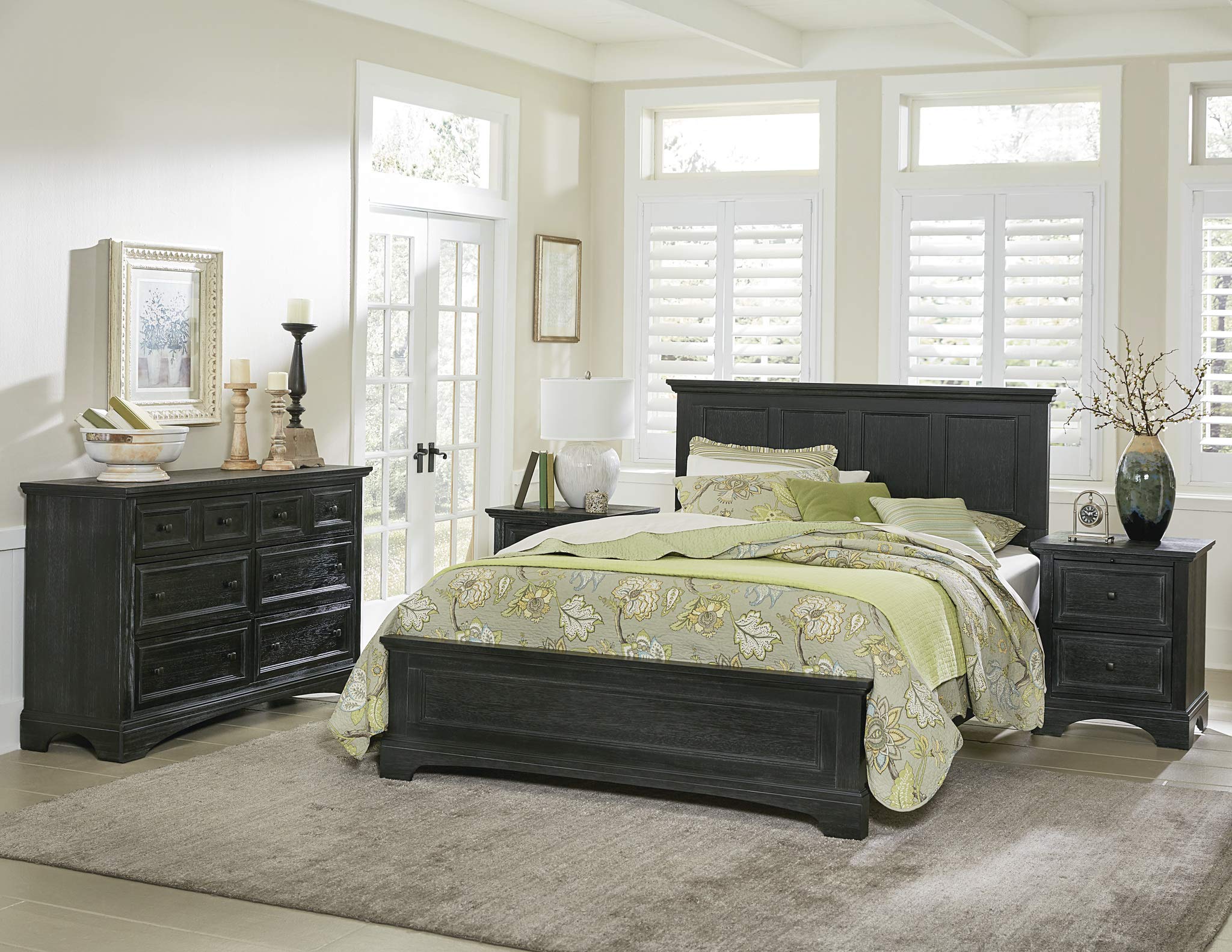 Farmhouse Style 4-Piece Bedroom Set - Queen Bed, 2 Nightstands & 6-Drawer Dresser in Rustic Black Finish | Vintage Inspired Home Decor for Cozy Bedroom Retreat
