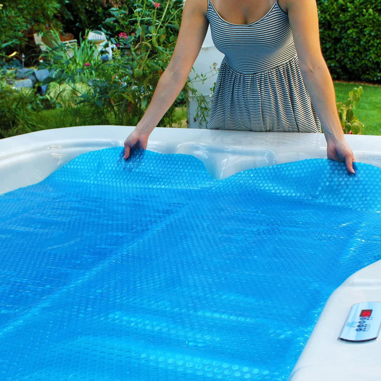 ERRULAN Blue Solar Pool Cover - Heavy Duty Swimming Pool Solar Blanket for Above Ground & Inground Pools - 1.5x6m/5x19.7ft Rectangle Heat Retention Cover - Perfect for Extending Swimming Season & Reducing Water Evaporation