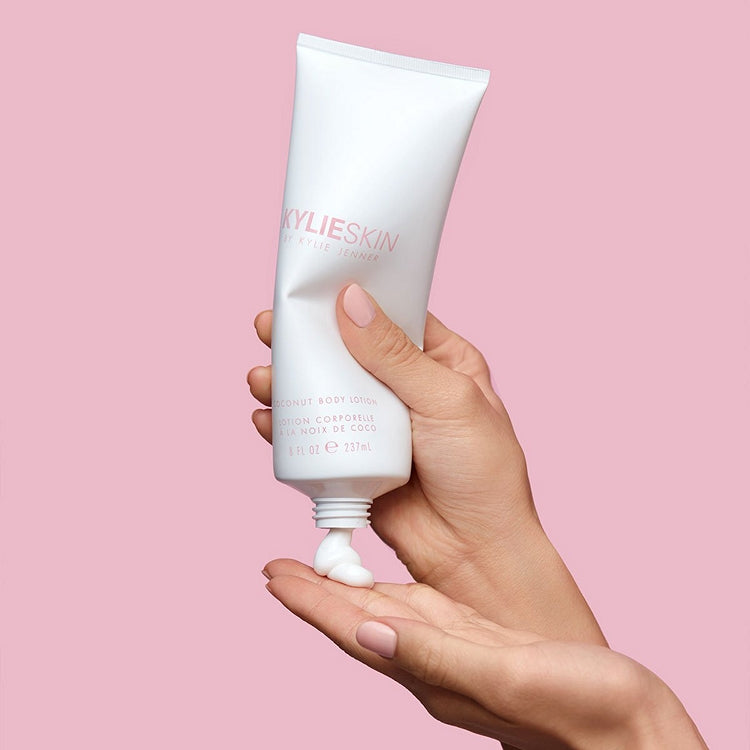 Organic Coconut Body Lotion for Dry Skin - Hydrating & Nourishing Moisturizer with Natural Coconut Oil - Perfect for Daily Use, After Shower & Spa Days