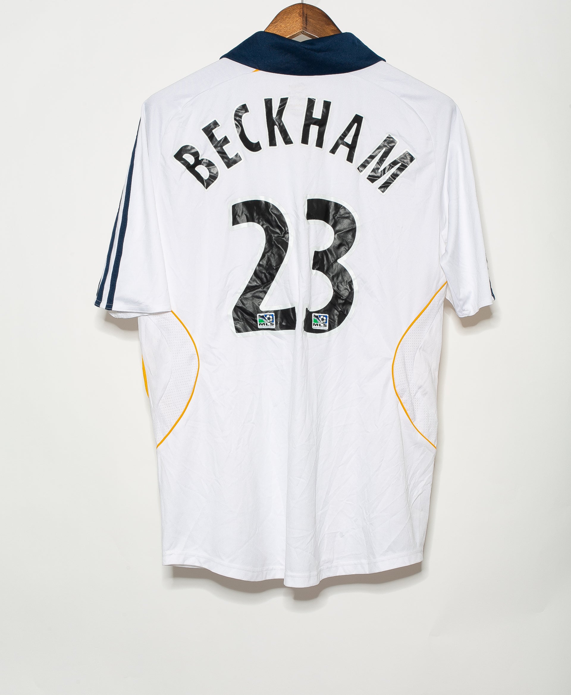 Authentic 2007 Los Angeles Galaxy Home Jersey #23 David Beckham (Size M) - Perfect for Soccer Fans, Collectors, and Game Day Outfits