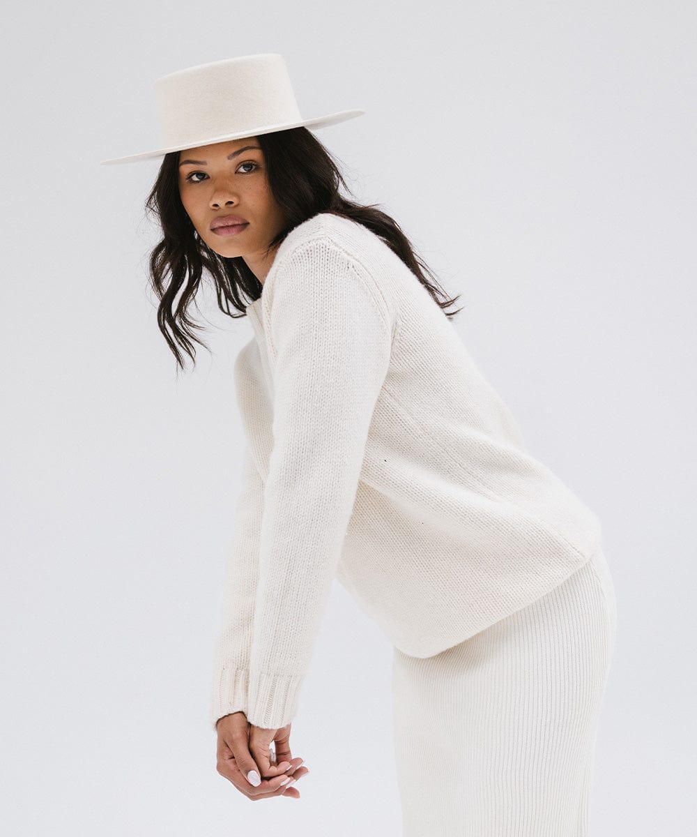 Stylish Dahlia Boater Hat for Women - Summer Straw Sun Hat with Wide Brim - Perfect for Beach, Garden Parties & Outdoor Events