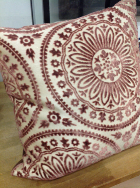 18 Inch Plum Print Decorative Pillow - Soft & Stylish Throw Pillow for Couch, Bed, Sofa - Perfect for Home Decor, Living Room, Bedroom