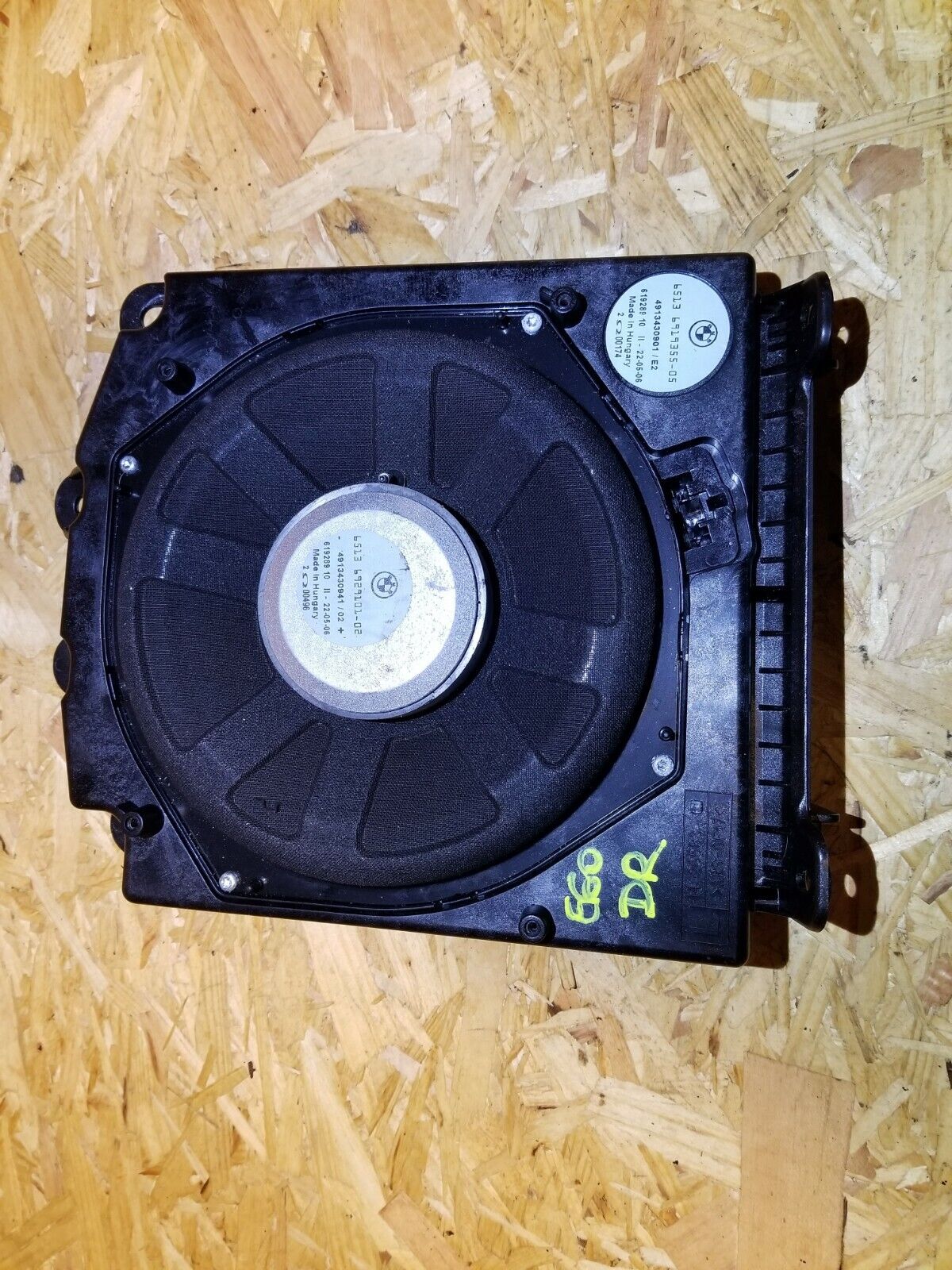 2004-2007 BMW 530xi E60 OEM Front Left Subwoofer Speaker - Driver Side Replacement for Enhanced Car Audio System | Perfect for Music Lovers & Audiophiles