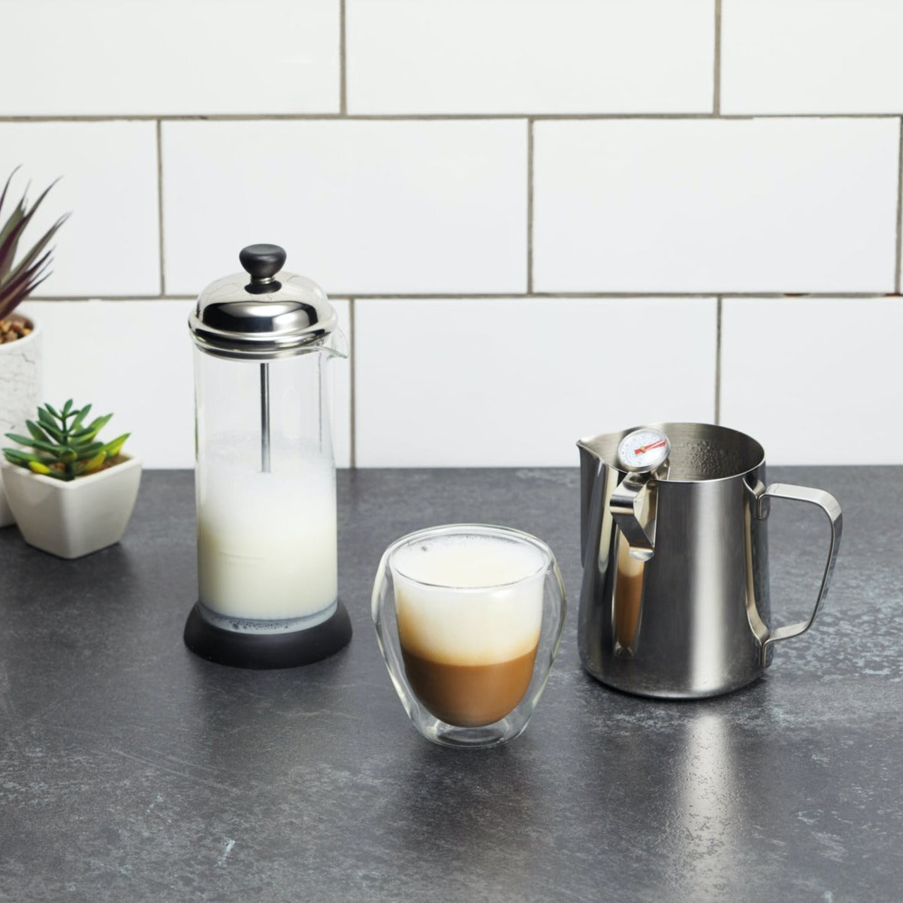 Premium Le'Xpress Microfoam Milk Frother Pitcher 150ml - Professional Barista Tool for Latte Art, Cappuccino & Hot Chocolate at Home or Coffee Shop