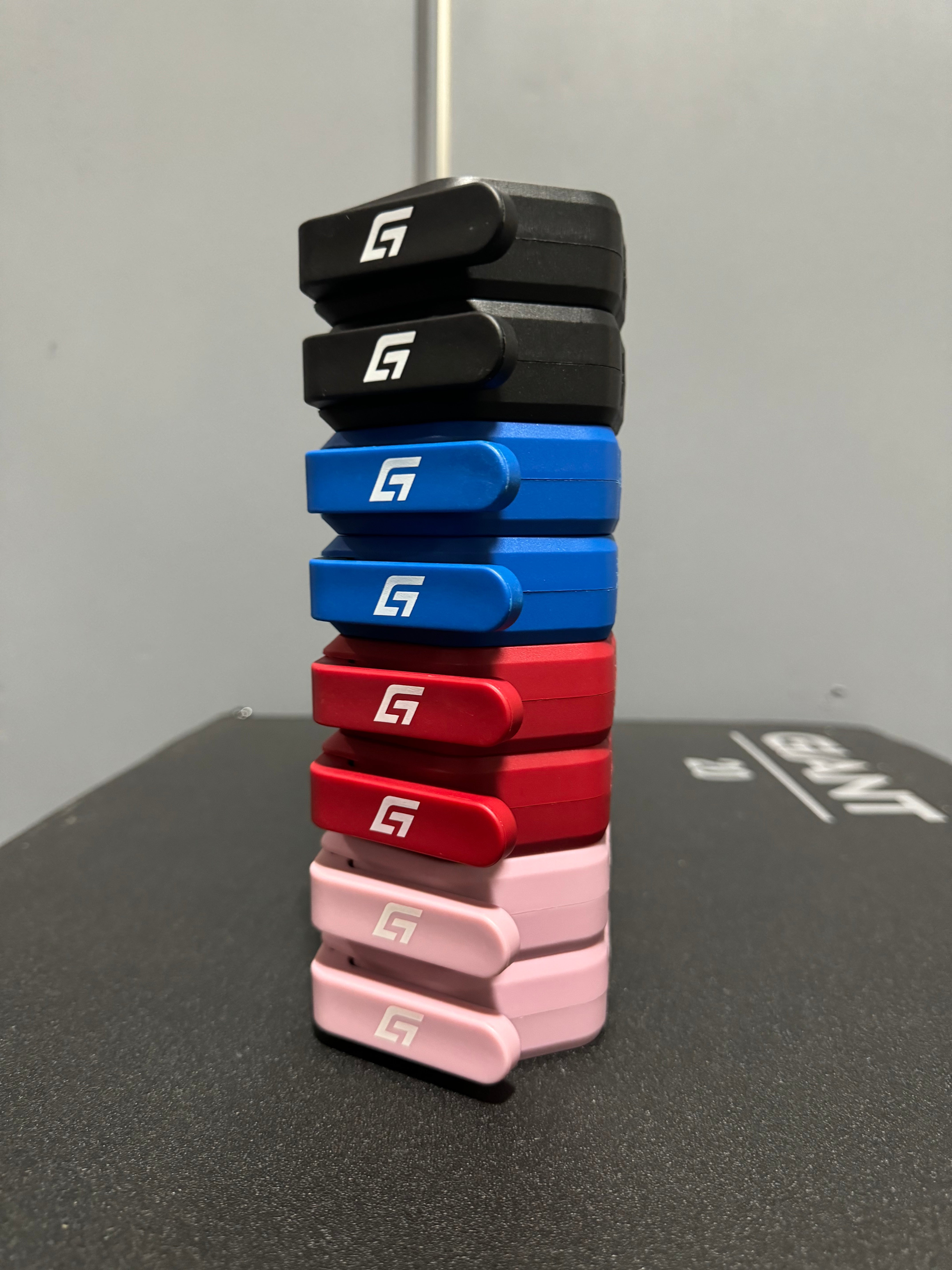 Giant Magnetic Collars for Dogs - Strong Neodymium Magnets for Pet Training & Therapy - Perfect for Large Breeds, Outdoor Adventures & Behavioral Training