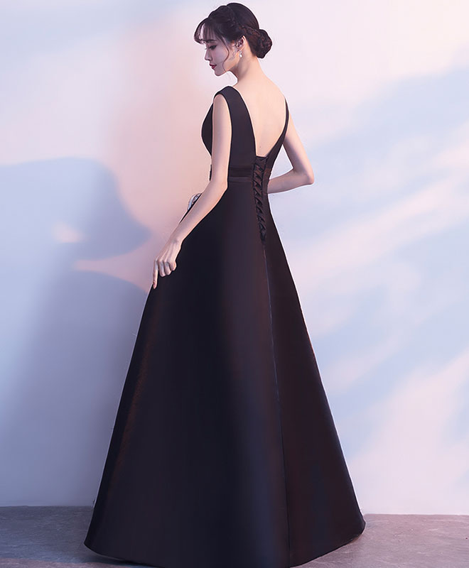 Elegant Black V-Neck Satin Long Prom Dress - Formal Evening Gown for Bridesmaids, Homecoming & Special Occasions