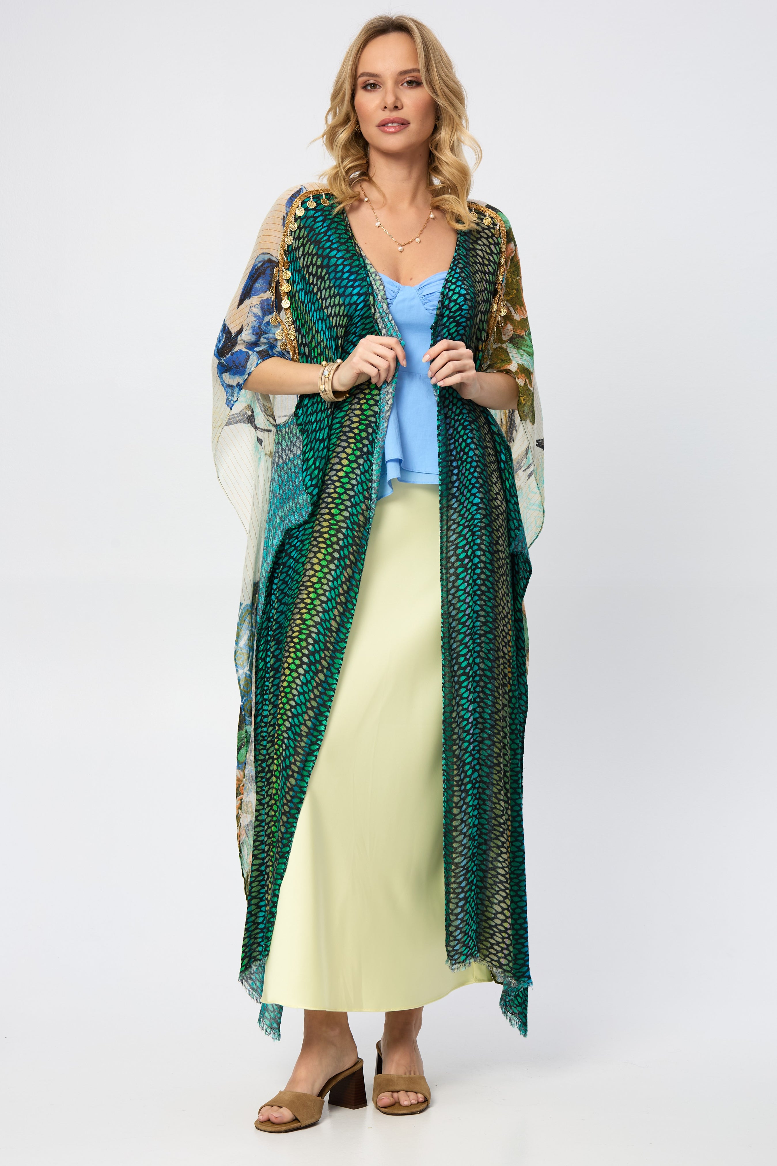 Elegant Floral Print Kimono Robe for Women - Lightweight Summer Cover Up - Perfect for Beach, Pool, or Lounge Wear