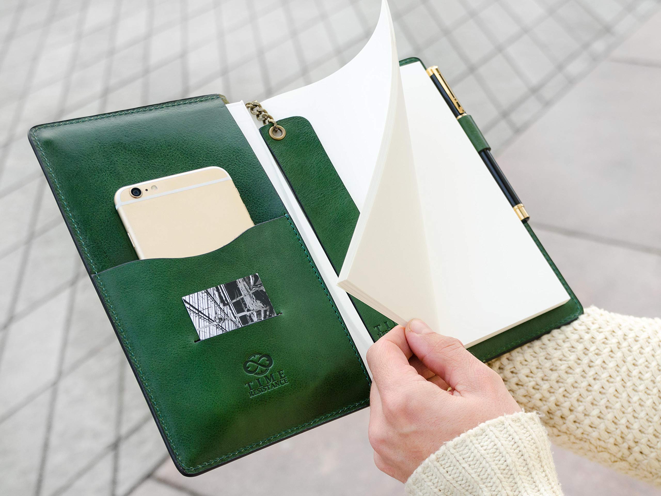Italian Handmade Leather Journal - 320 Lined Pages A5 Notebook with Bookmark, Time Resistance Cover | Perfect for Writing, Journaling, Travel & Gift Giving (Green, Gift Box Included)