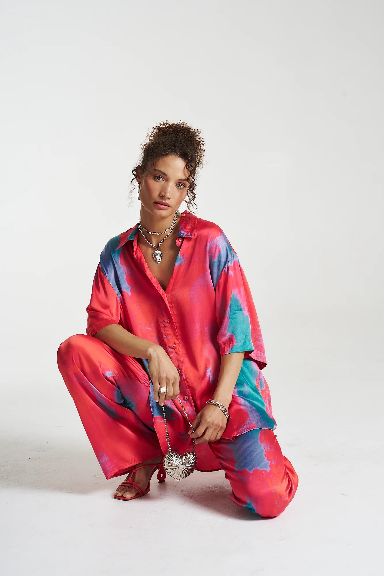 Verona Oversized T-Shirt for Women - Comfortable & Stylish Casual Wear for Everyday Outfits, Lounge, and Street Fashion