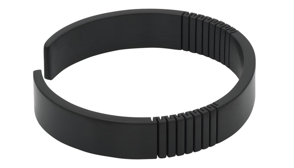 QRAY Q2 Black Titanium Golf & Athletic Bracelet for Men & Women - 100% Pure Titanium C-Shaped Wellness Bracelet - Improve Performance & Recovery for Golf, Running & Fitness
