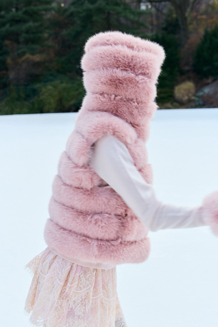 LoveShackFancy x MAX&MOI Faux Fur Fox Vest - Women's Fashion Winter Coat, Soft Plush Jacket for Cold Weather, Perfect for Holiday Parties & Outdoor Adventures