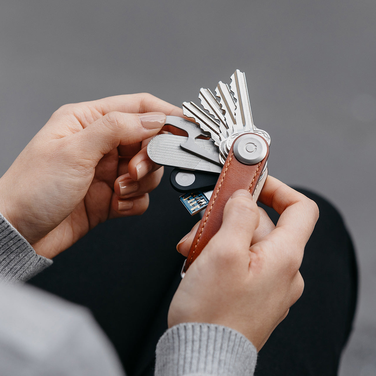 Key Organizer Extension Post - Compact and Durable Key Holder for Home, Office, and Travel - Perfect for Keychains, Keyrings, and Key Management