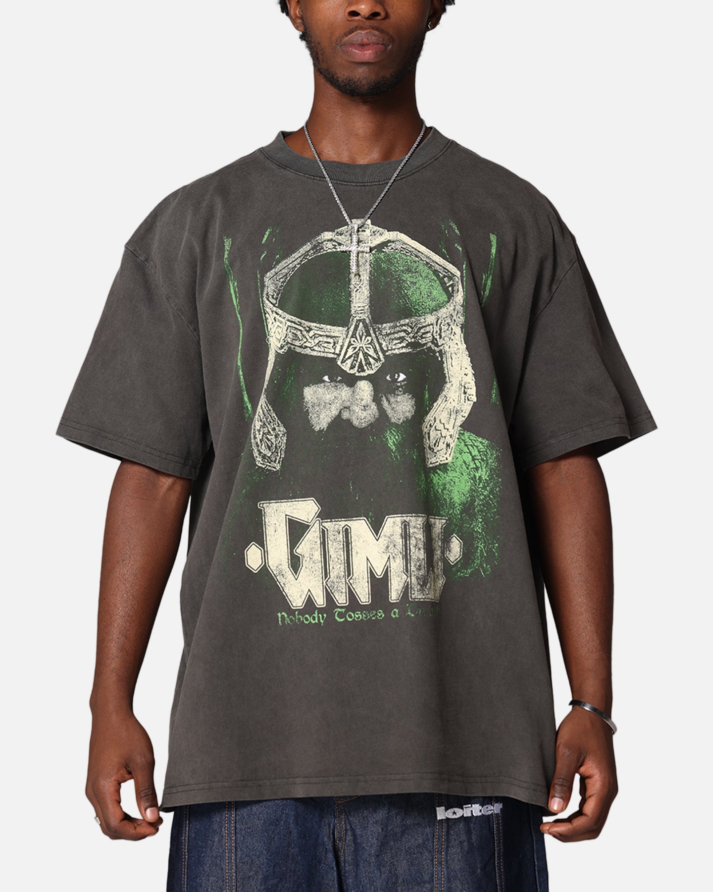 Lord of the Rings Gimli Toss Heavy Cotton T-Shirt - Black Vintage Wash | Officially Licensed LOTR Merchandise | Perfect for Cosplay, Movie Nights & Fantasy Fans