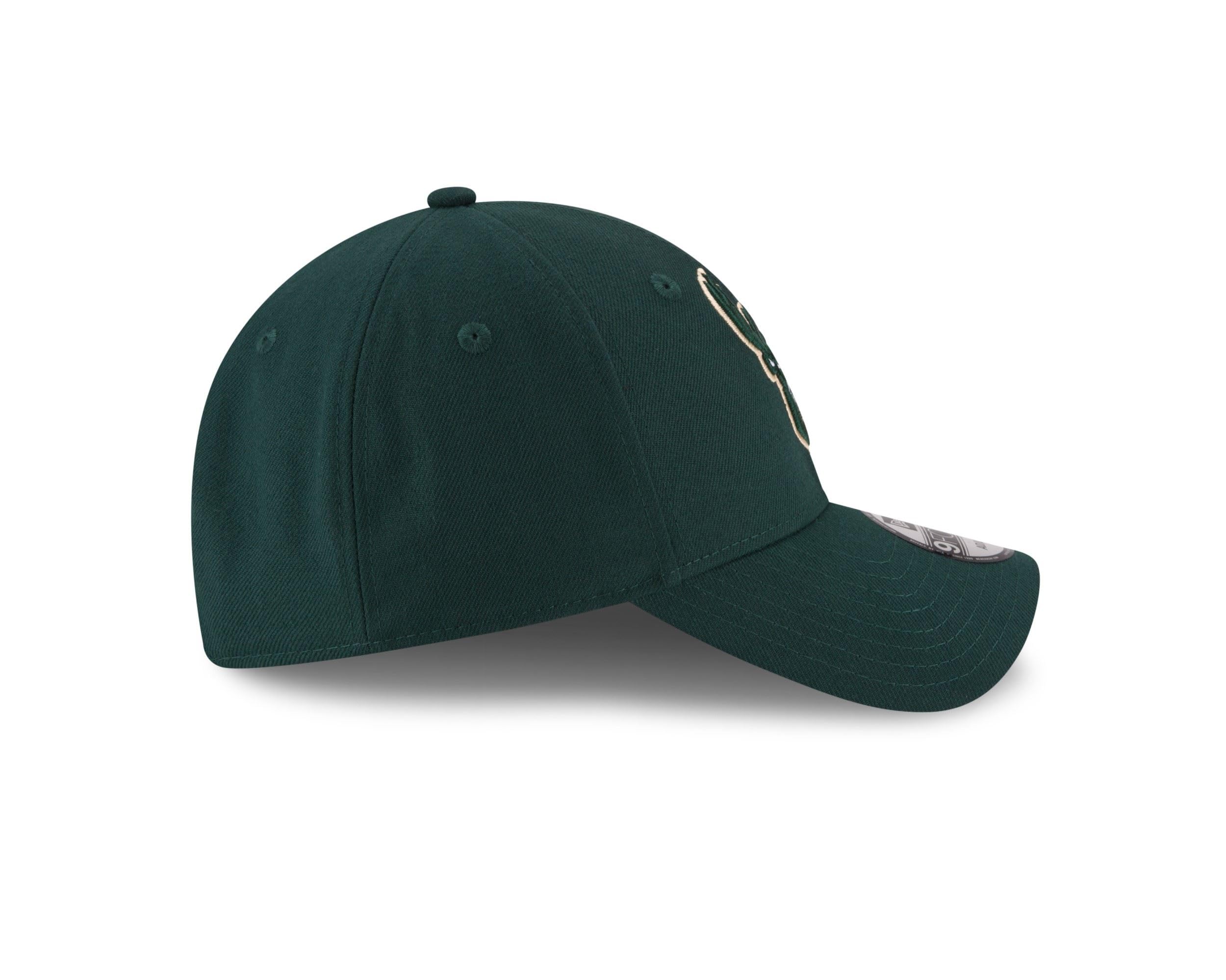 New Era 9FORTY NBA Milwaukee Bucks Adjustable Strapback Cap - Official Licensed Basketball Hat for Men, Women & Fans - Perfect for Games, Streetwear & Sports Fashion