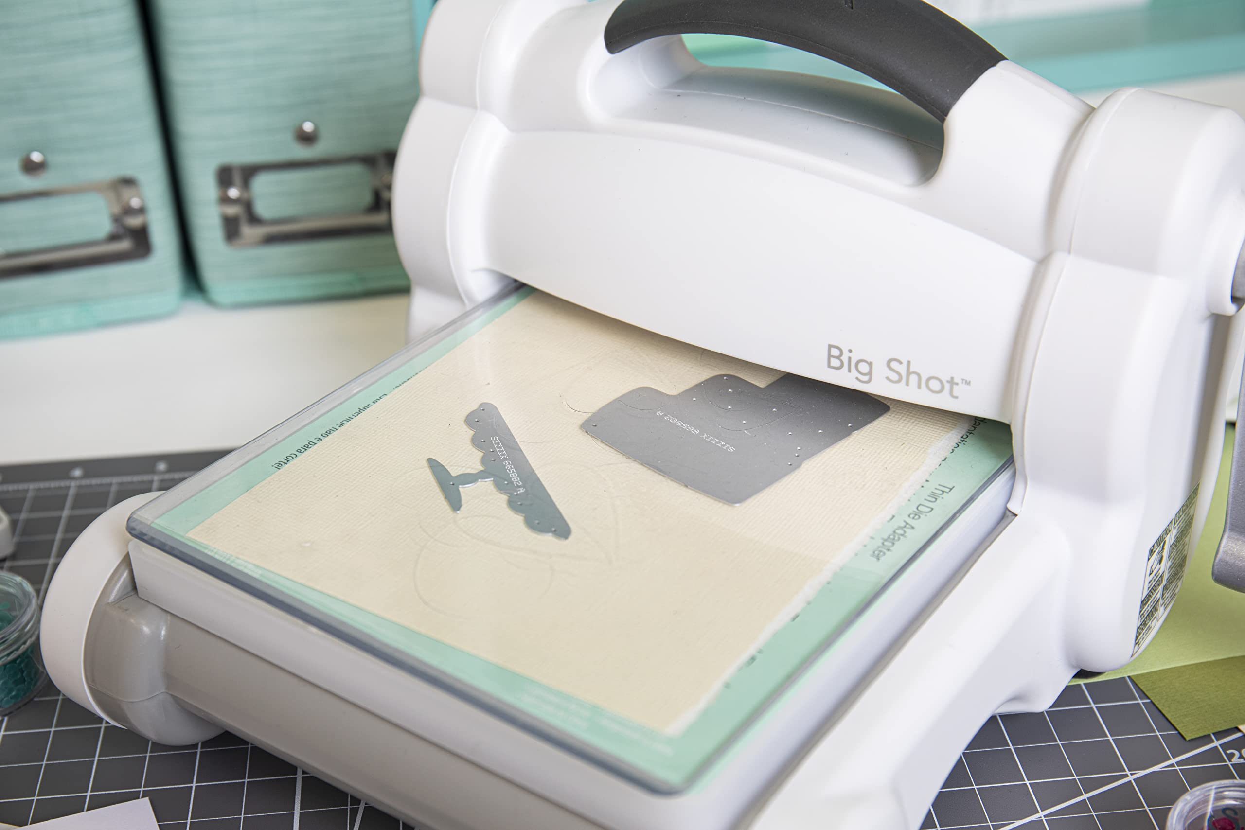 Sizzix 660200 Big Shot Manual Die Cutting Machine - 6 Inch Craft Die for Scrapbooking, Card Making & DIY Projects - Perfect for Paper, Vinyl & Fabric Crafts