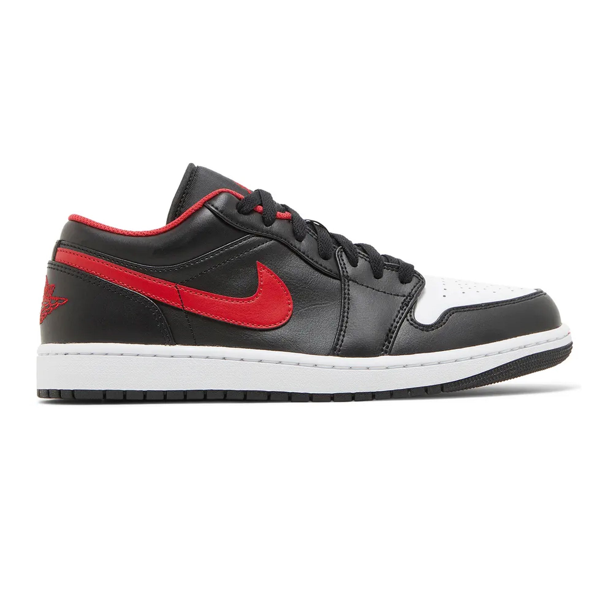 Air Jordan 1 Low 'White Toe' Sneakers (2022) - Men's Basketball Shoes for Casual Wear & Street Fashion