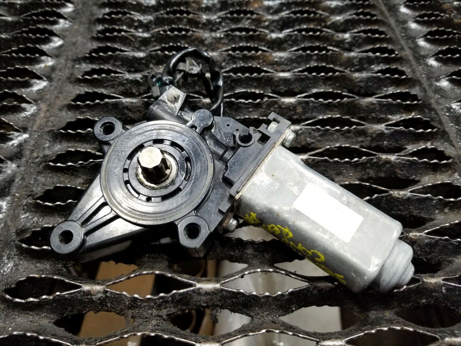04-06 Chrysler Sebring Convertible Left Rear Window Motor - OEM Replacement Part - Perfect for Window Repair & Smooth Operation
