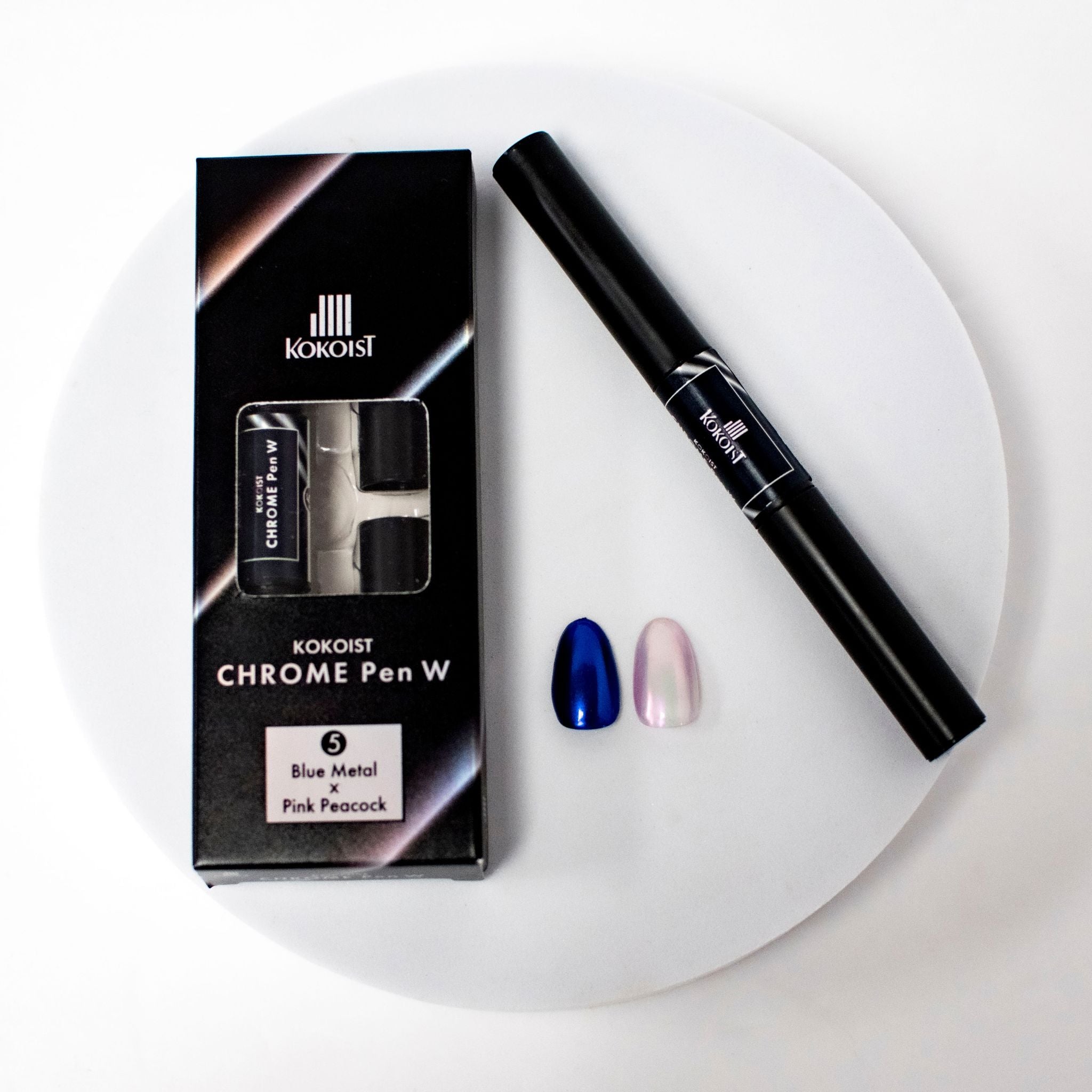 Kokoist Chrome Pen W 05 Blue Metal x Pink Peacock - Professional Nail Art Brush for Gel Polish & Nail Design - Perfect for Salon, Home Manicure & Nail Art Enthusiasts