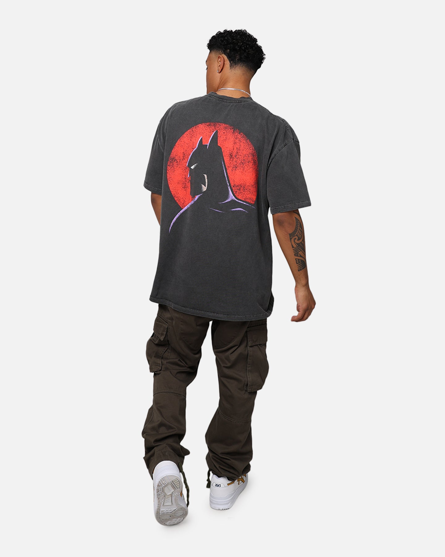 DC Batman The Animated Series Heavyweight Vintage Washed Black T-Shirt - Retro Superhero Graphic Tee for Men, Women - Perfect for Cosplay, Comic Con & Casual Wear