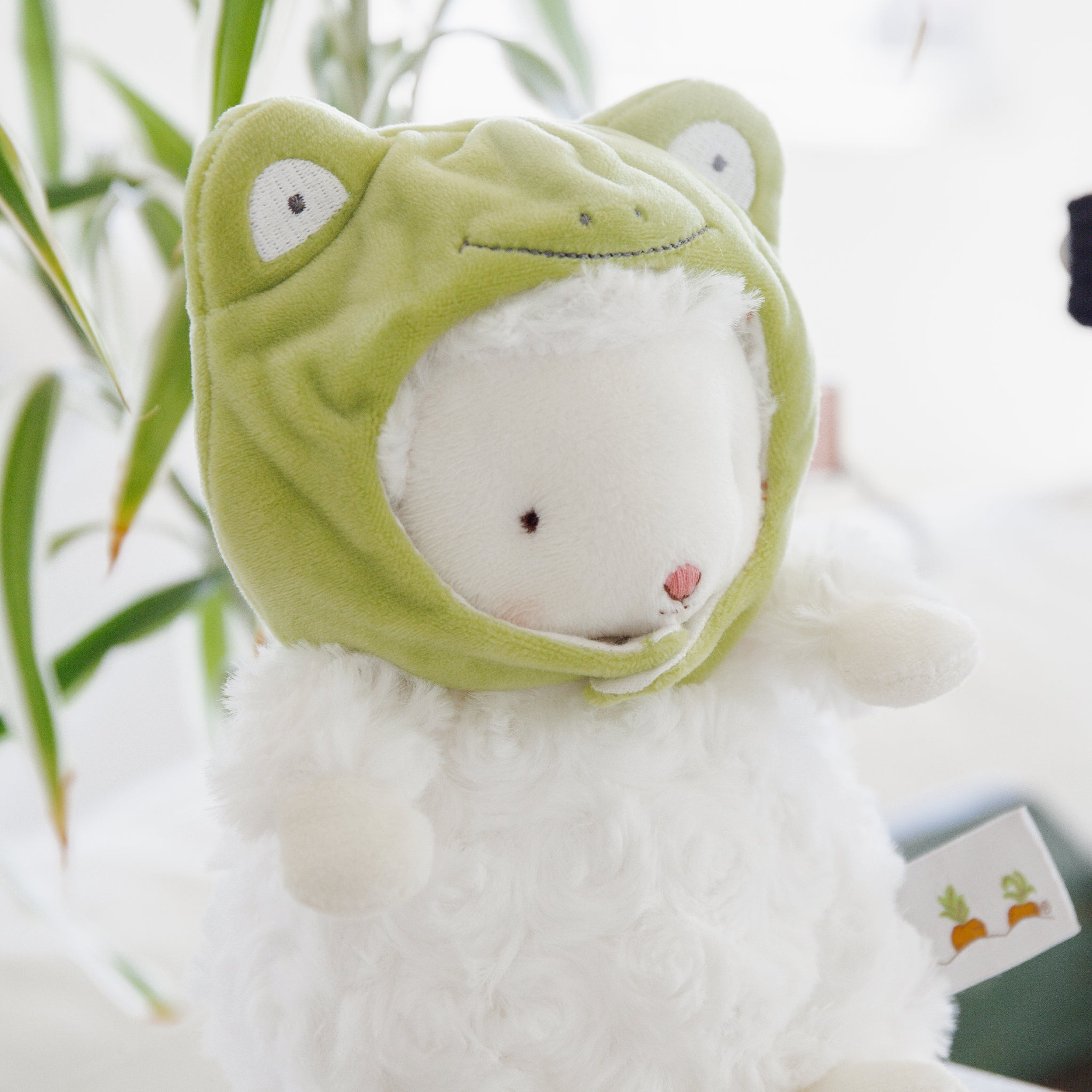 Adorable Frog Hat for Kids - Cute Animal Costume Accessory for Dress Up, Halloween, and Photo Props