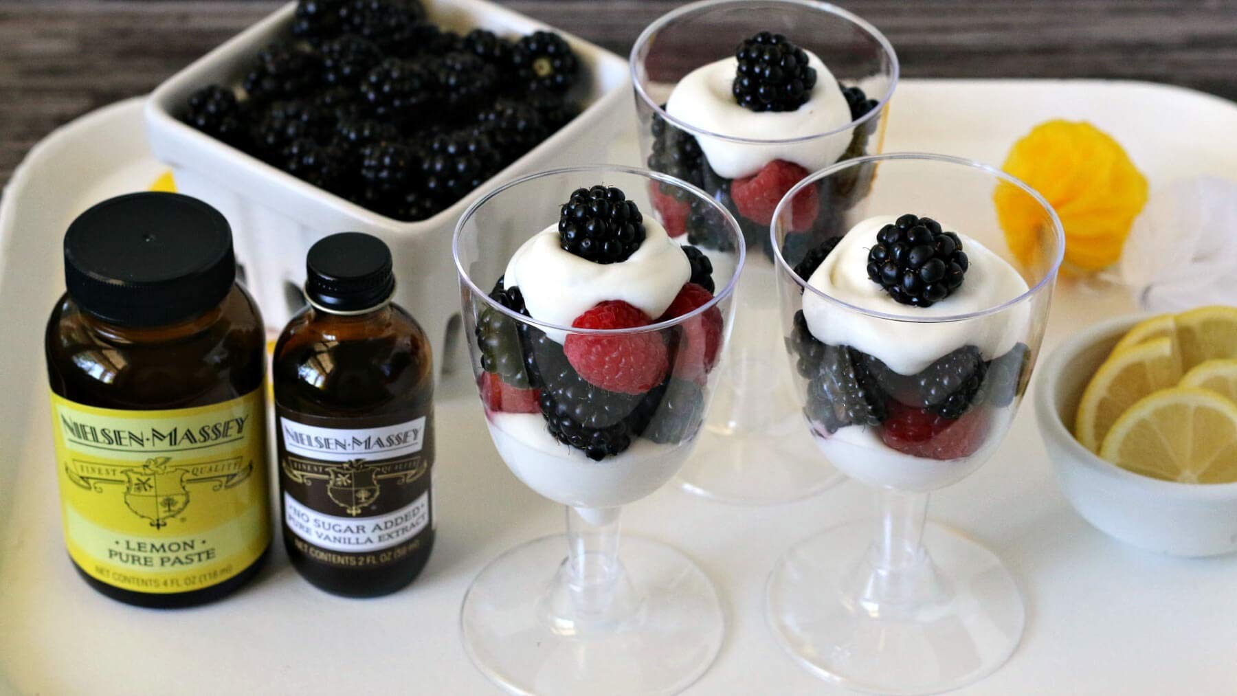 Nielsen-Massey Pure Vanilla Extract 32oz - No Sugar Added, Gluten-Free for Baking, Cooking & Desserts - Perfect for Cakes, Cookies, Ice Cream & Homemade Recipes