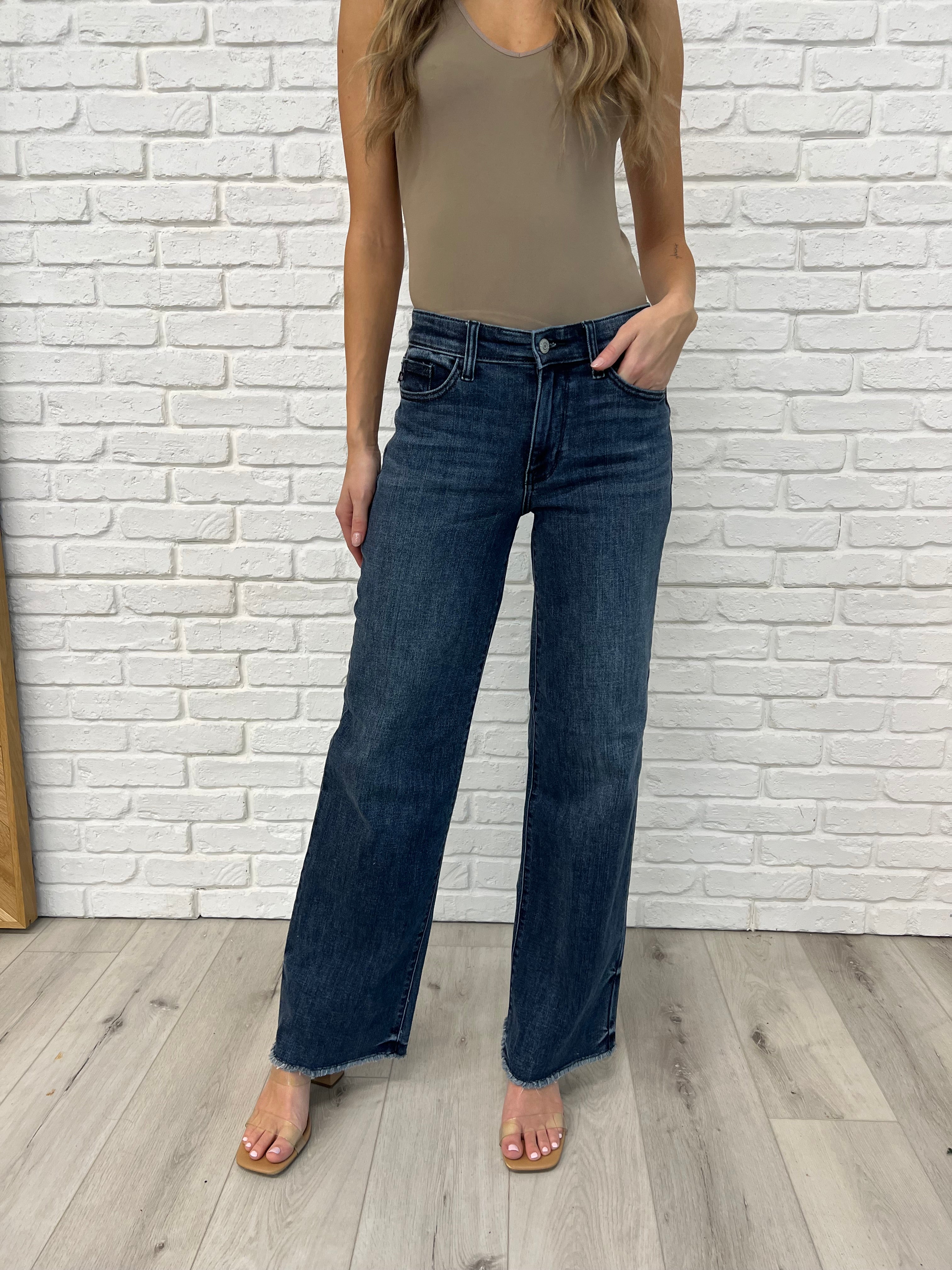 Addie Mid Rise Vintage Wash Wide Leg Jeans for Women - Comfortable Retro Denim Pants for Casual Wear, Work & Everyday Outfits