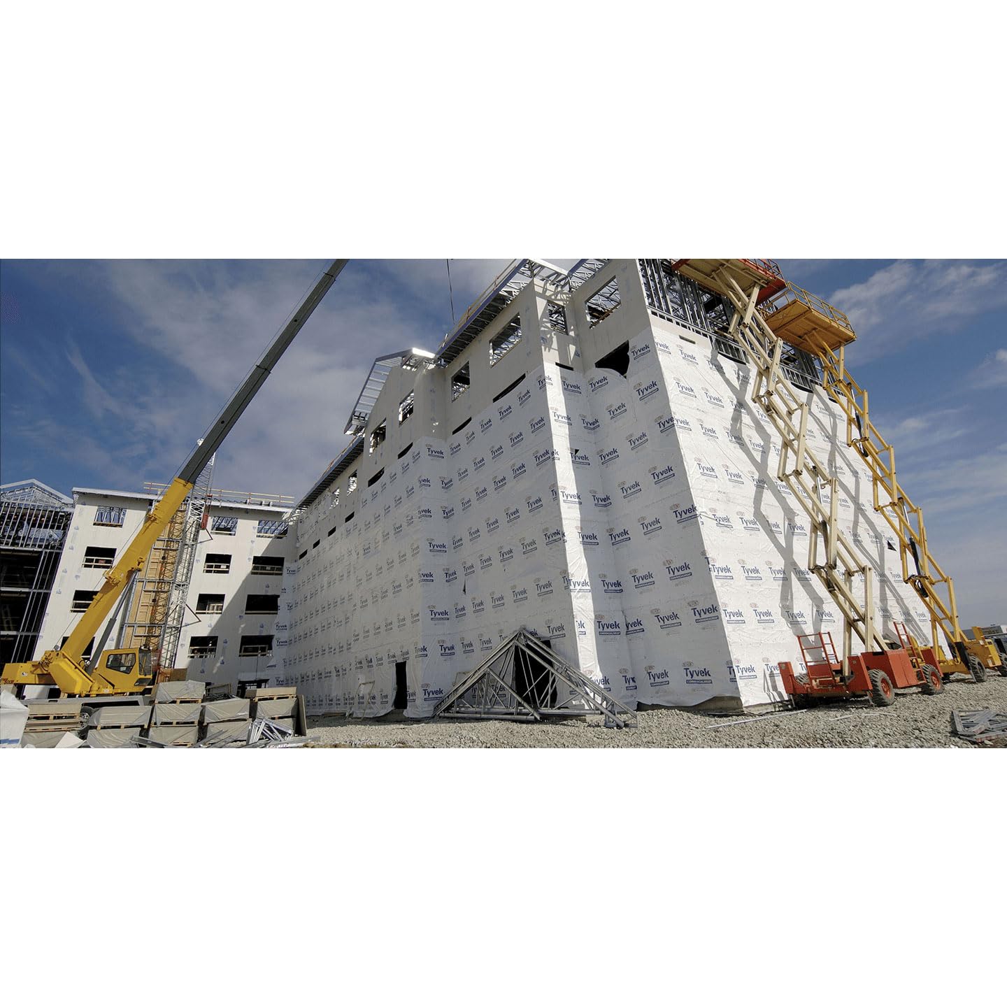 DuPont Tyvek CommercialWrap Home Wrap - 5' x 200' Roll - Weatherproof House Wrap for Construction & Renovation - Ideal for Exterior Sheathing, Moisture Barrier & Insulation Protection