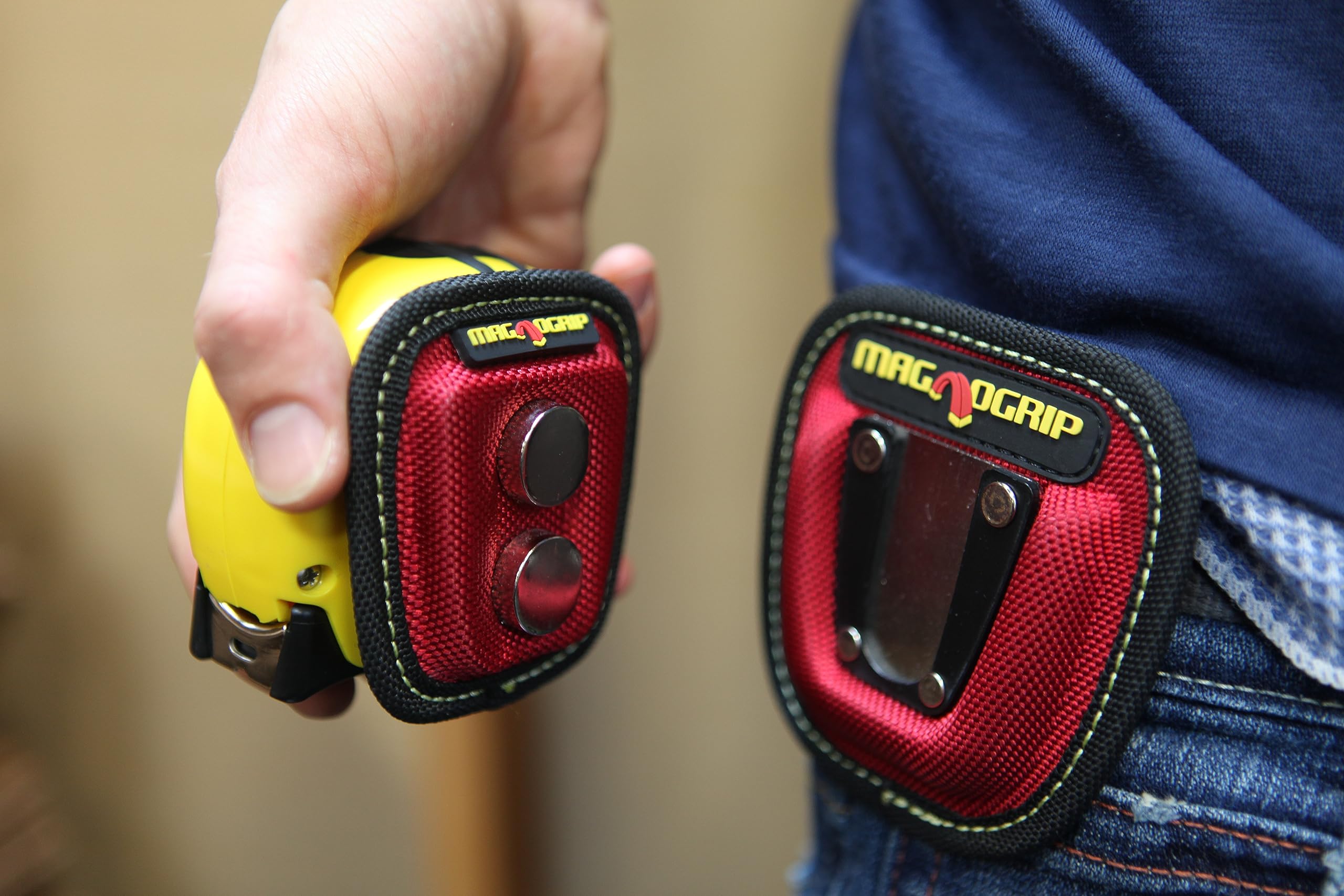 MagnoGrip 002-337 Quick Snap Magnetic Tape Measure Holder with Bonus Tape Measure - Perfect for Construction, DIY Projects & Tool Organization
