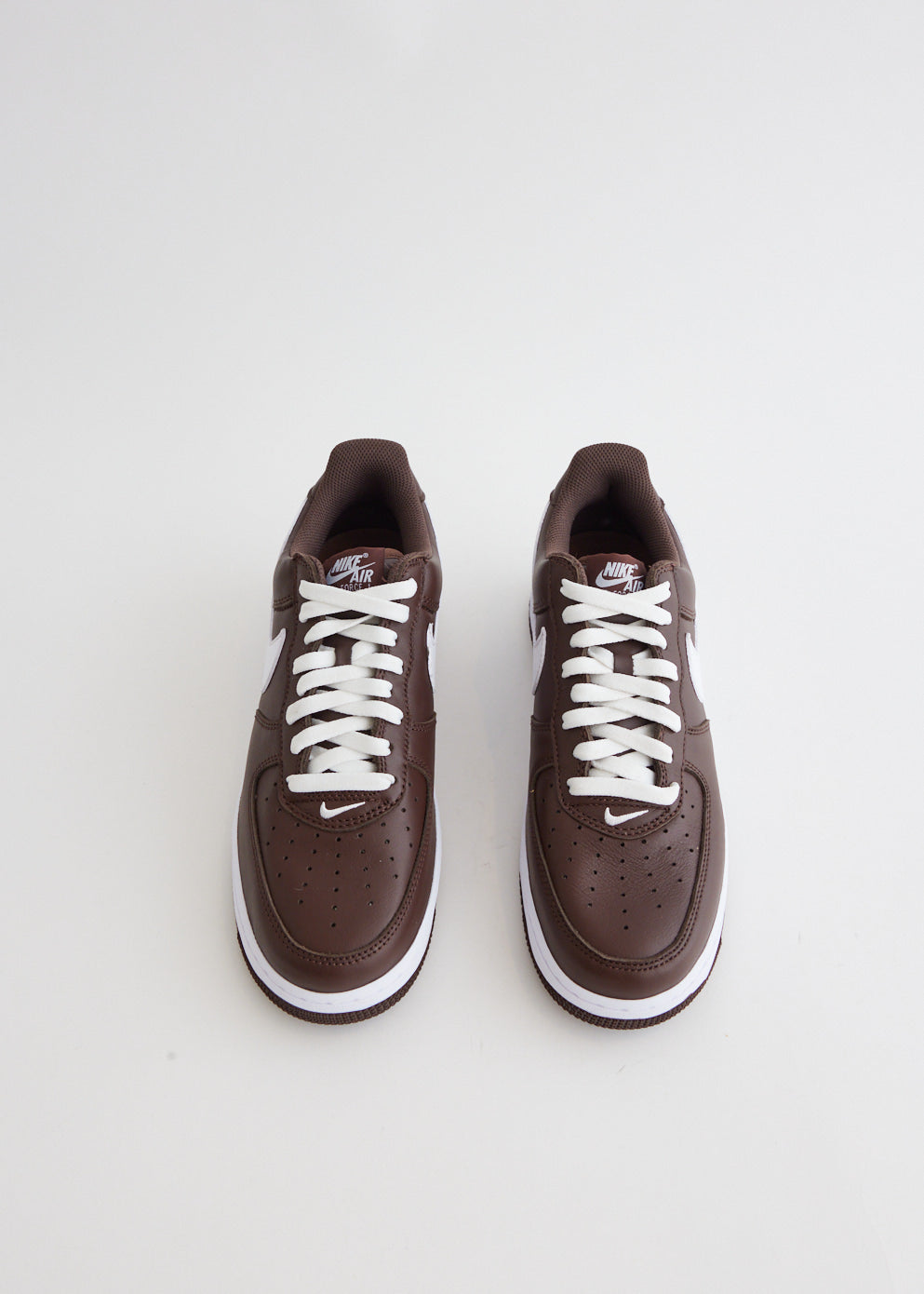 Nike Air Force 1 Low Retro 'Chocolate' Men's Basketball Shoes - Classic White & Brown Sneakers for Casual Wear, Street Style & Everyday Comfort