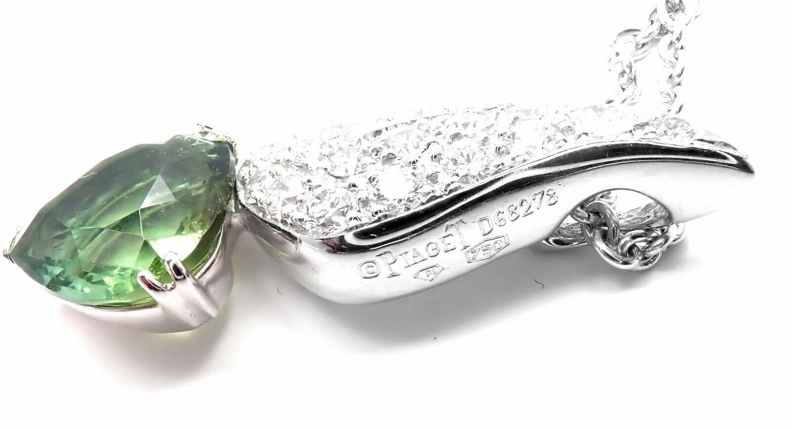 Authentic Piaget 18k White Gold Diamond Peridot Heart Pendant Necklace - Luxury Jewelry for Women, Perfect Gift for Anniversary & Valentine's Day