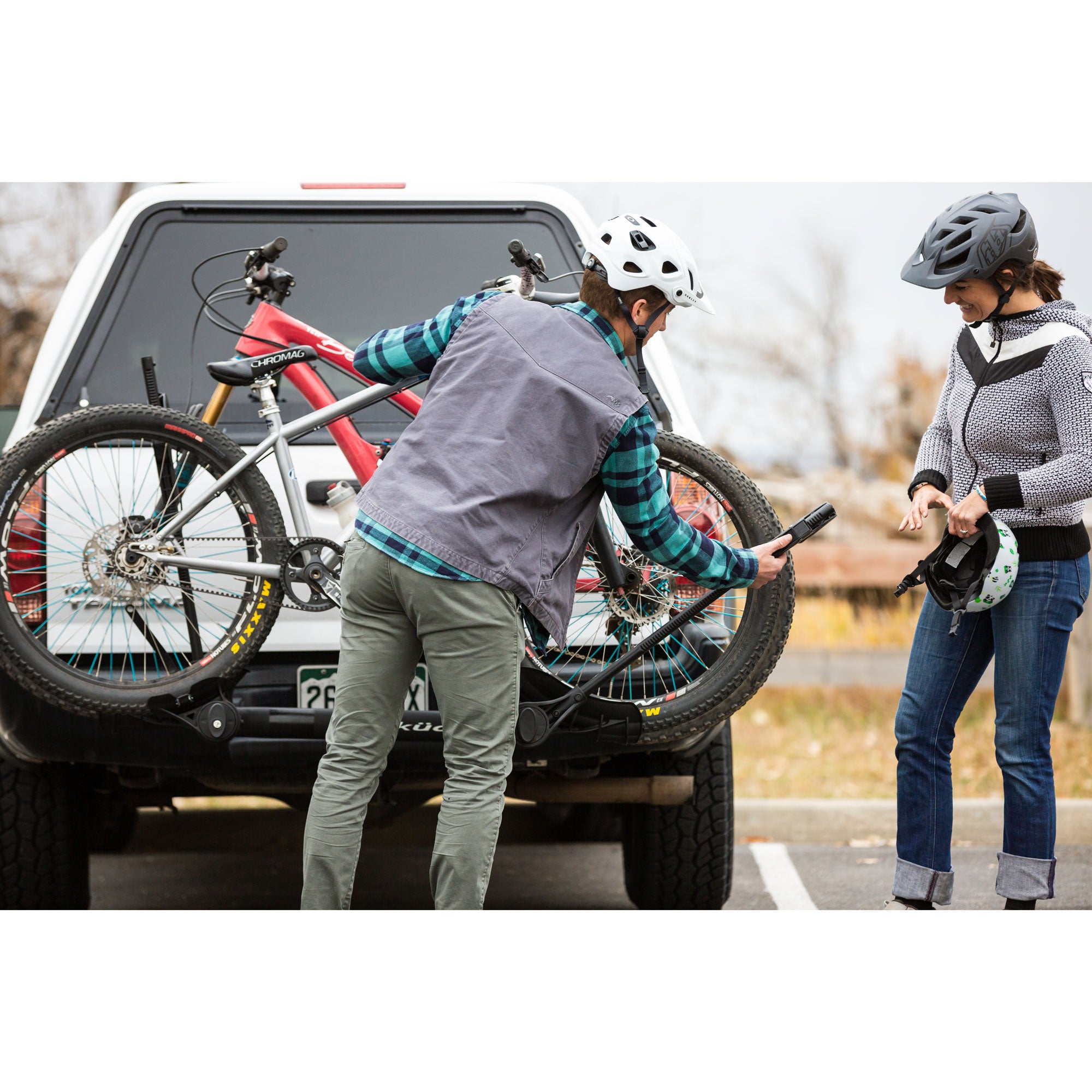 Kuat Transfer V2 1-Bike Hitch Mount Rack - Heavy Duty Bicycle Carrier for Cars, SUVs & Trucks - Perfect for Road Trips, Cycling Adventures & Outdoor Activities