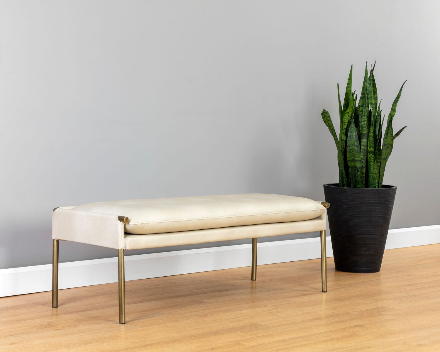 Bellevue Bench - Premium Outdoor Wooden Bench for Garden, Patio, and Backyard - Durable & Weather-Resistant Seating for Relaxing and Entertaining