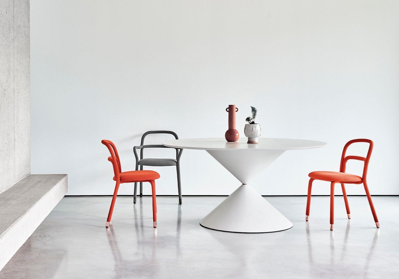 Midj Clessidra Modern Dining Table - Elegant Glass Top & Sturdy Metal Base for Kitchen, Dining Room, or Open-Concept Living Space