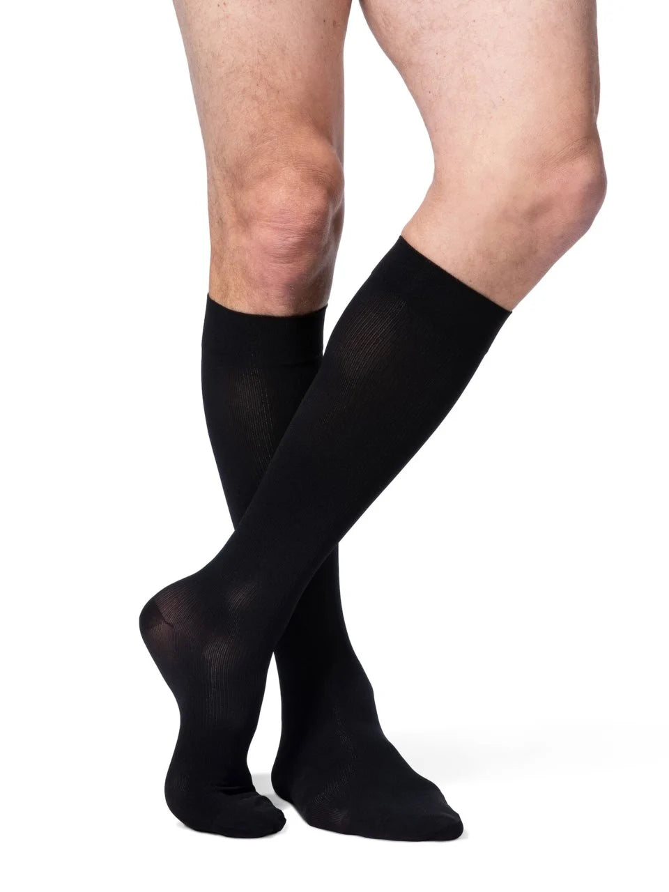 Sigvaris 20-30 mmHg Opaque Calf Compression Stockings for Women - Closed Toe Design for Circulation Support & Comfort | Perfect for Travel, Pregnancy & Varicose Vein Relief