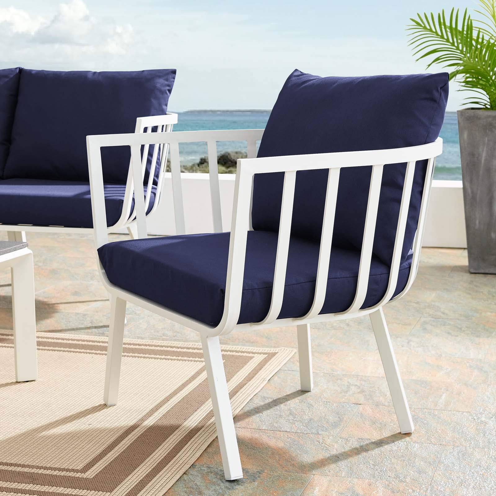 Modern Outdoor Patio Lounge Chair - Aluminum Frame with Navy Blue & White Fabric - Perfect for Poolside, Garden, or Backyard Relaxation