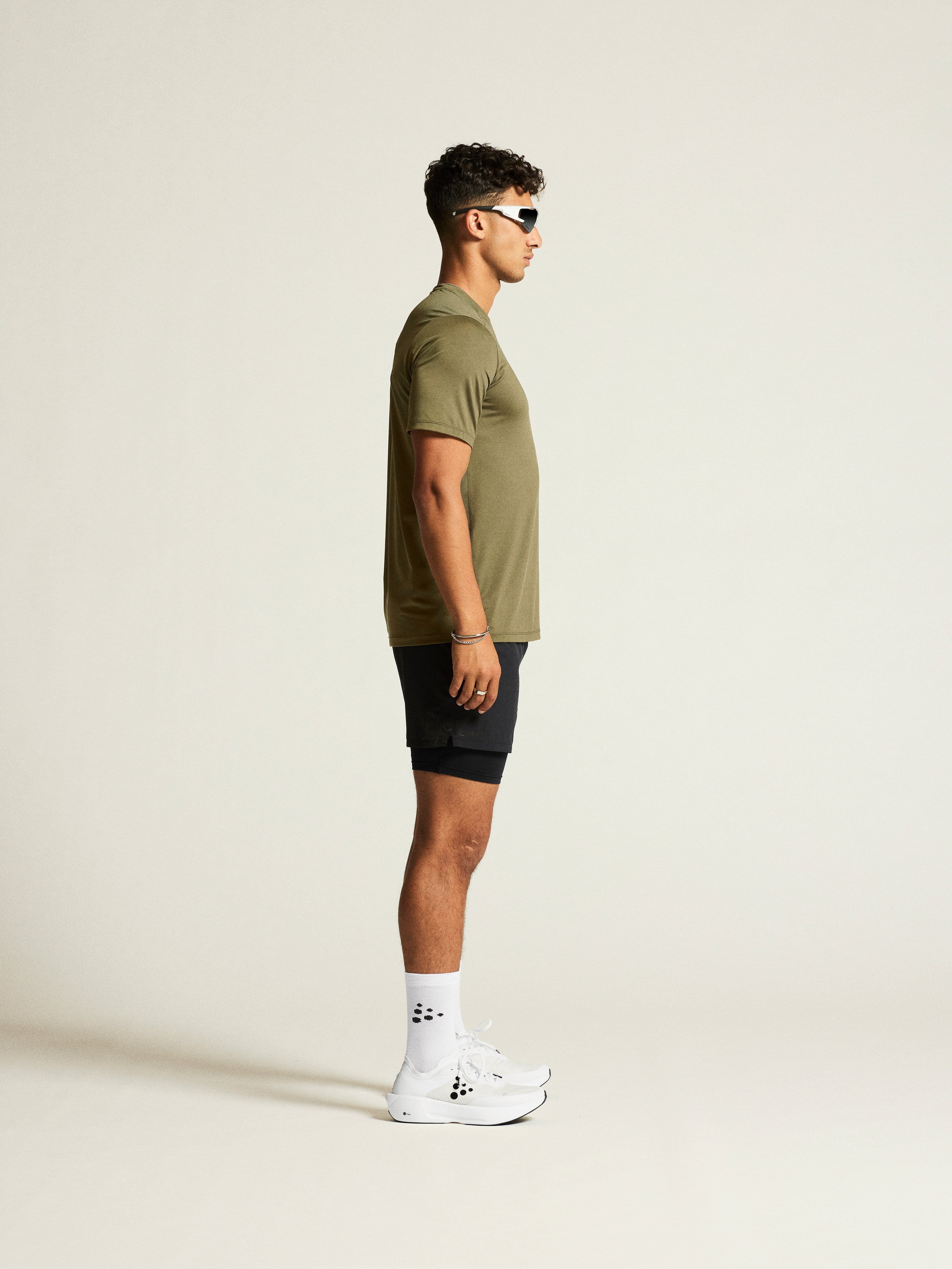 Men's ADV Essence Performance T-Shirt - Moisture Wicking & Breathable Activewear for Hiking, Gym & Outdoor Adventures
