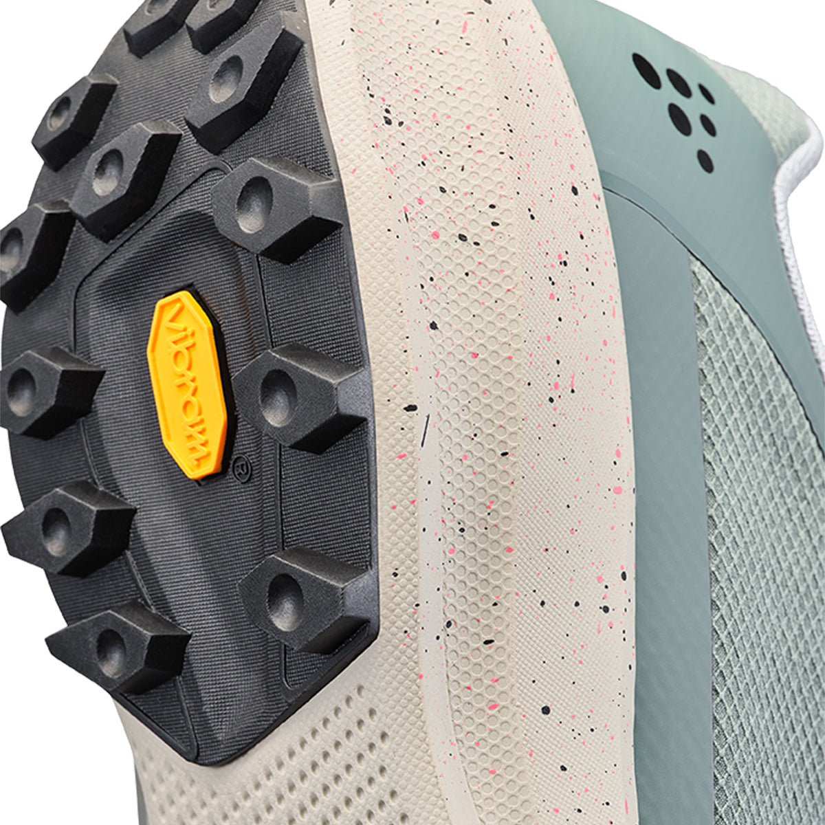 Craft Ultra Trail 2 Women's Running Shoes - Lightweight Trail Running Shoes for Women with Enhanced Grip & Cushioning - Perfect for Hiking, Trail Running & Outdoor Adventures