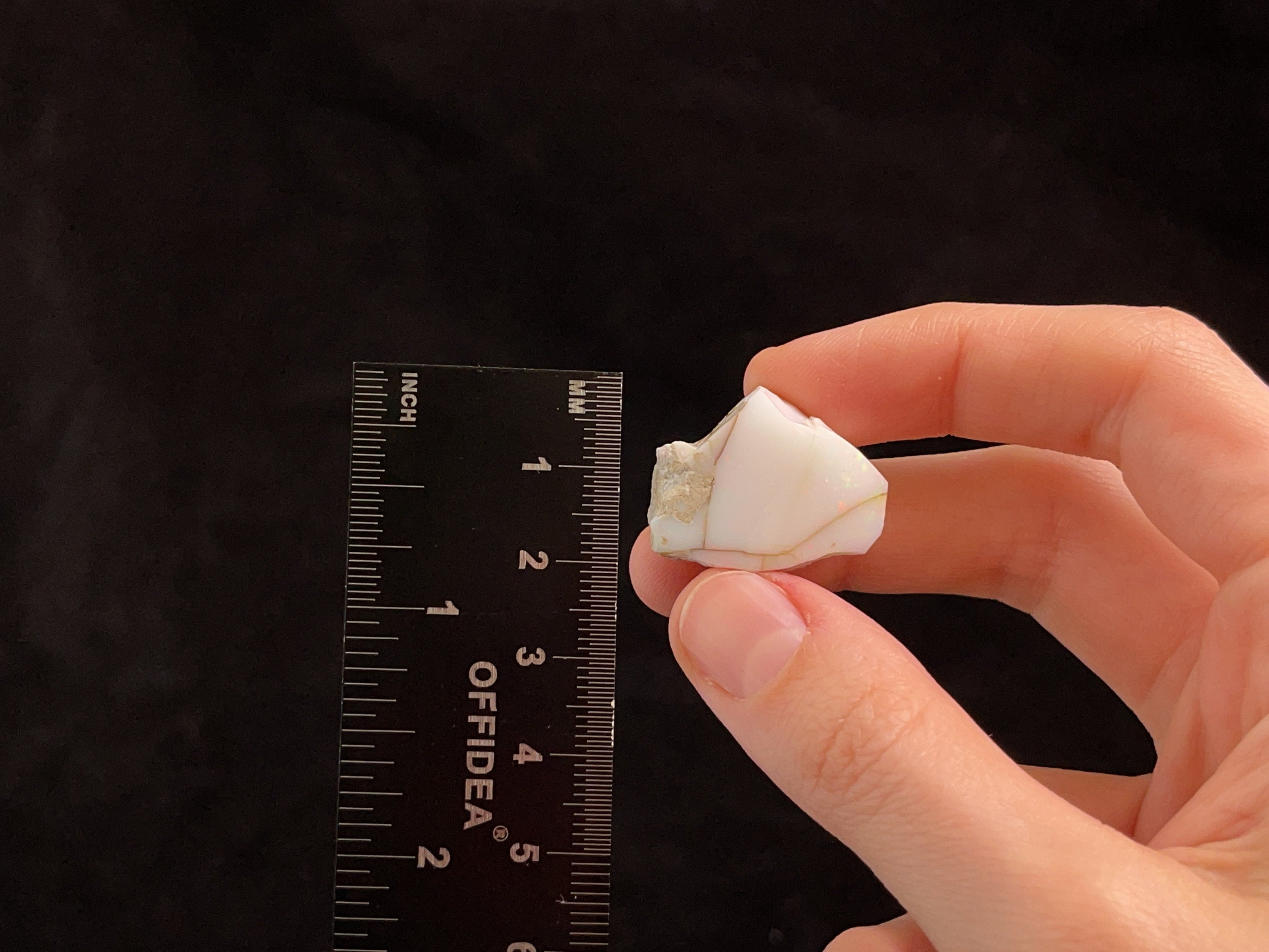 Natural 3A XL Polished Welo Opal Crystal - October Birthstone Jewelry Making, Raw Opal Gemstone for Necklace Pendants, Rings & Healing Crystal Collection (45303)