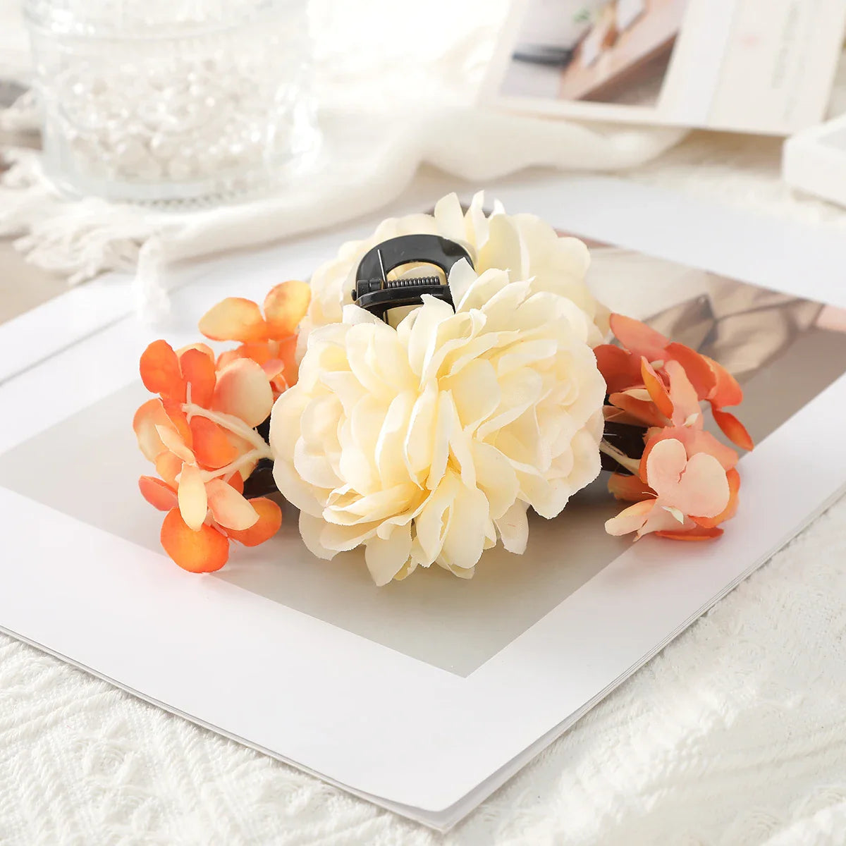Haimeikang Large Flower Hair Clips for Women - Thick Hair Barrettes, Crab Claw Hairpins, Summer Fashion Hair Accessories for Weddings, Parties, and Everyday Wear