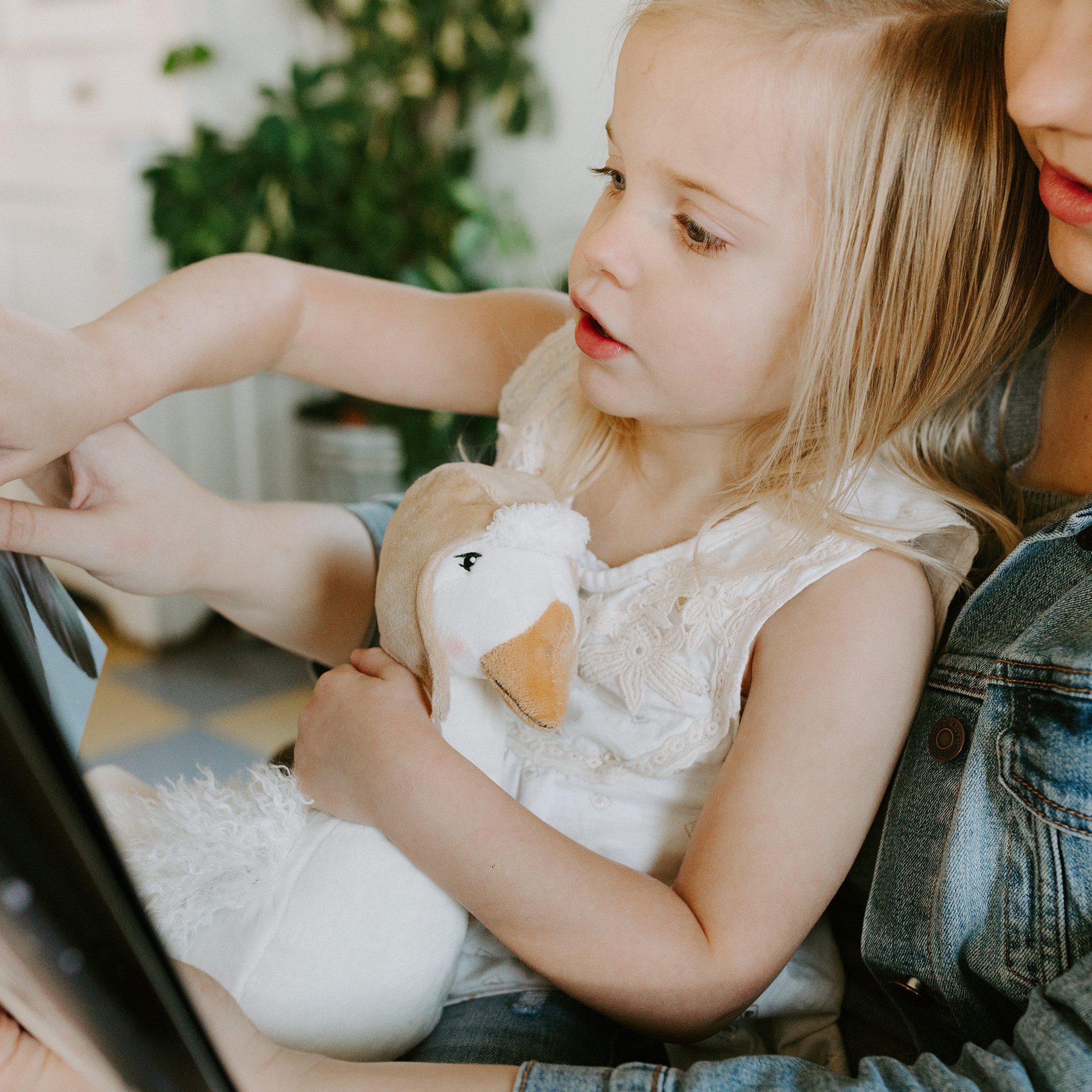Avery The Aviator Snow Goose Plush Toy - Premium Stuffed Animal for Kids & Collectors - Perfect for Nursery Decor, Gift Giving & Cuddling