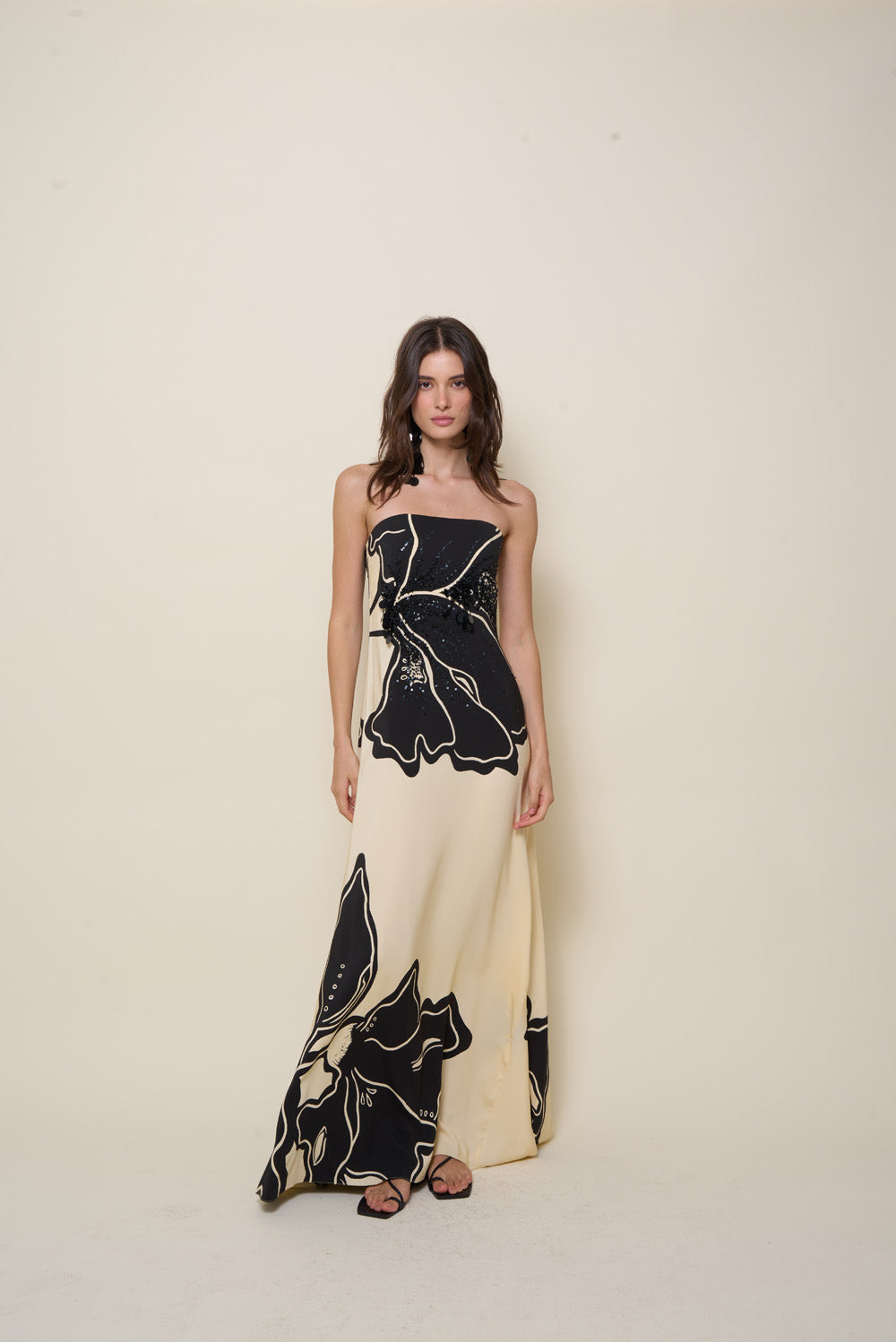Floral Print Dress for Women - Elegant Summer Maxi Dress with V-Neck & Flowy Skirt - Perfect for Beach, Vacation & Casual Outings