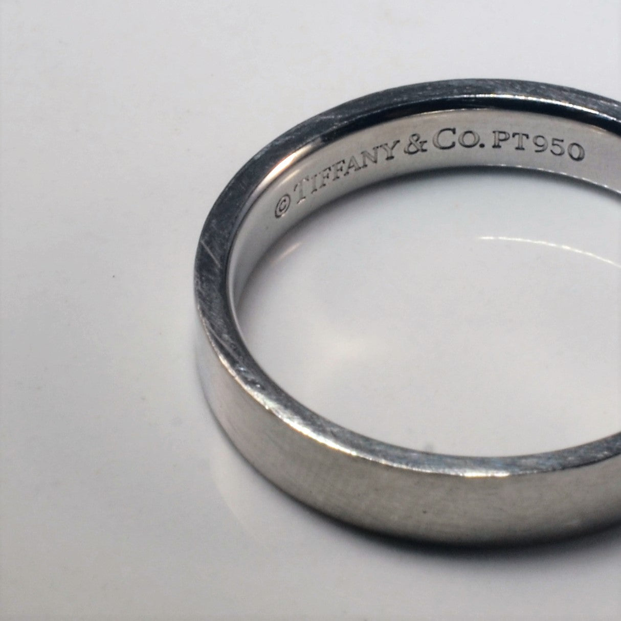 Tiffany & Co. Essential Platinum Wedding Band Ring for Men & Women - Size 10 | Classic Luxury Jewelry for Engagement, Anniversary & Special Occasions