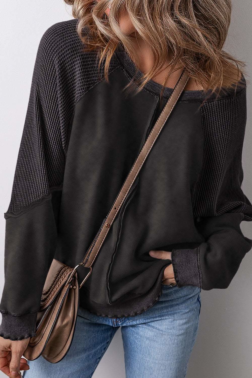 Stylish Black Patchwork Sweatshirt for Women - Trendy Oversized Pullover with Unique Design - Perfect for Casual Outfits, Streetwear Fashion, and Layering in Fall/Winter