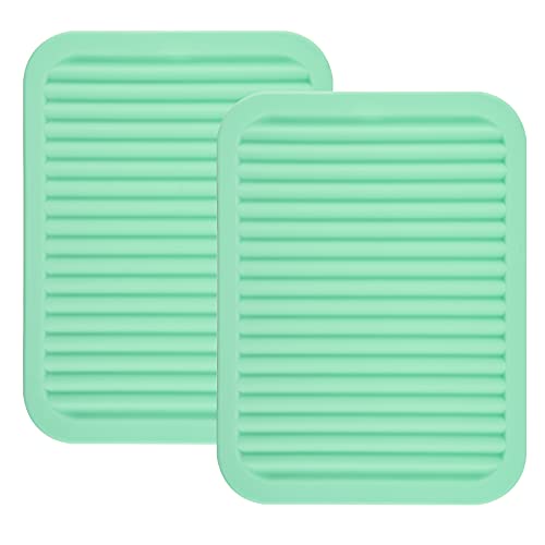 L: Mint Green